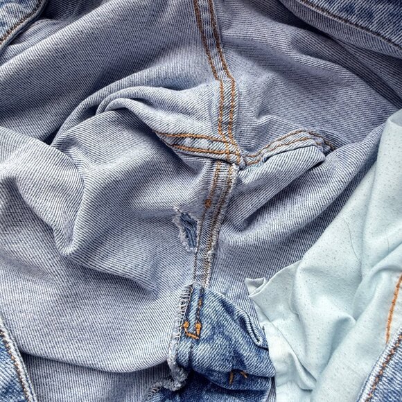 Her Universe Studio Ghibli My Neighbor Totoro Mom Jeans Plus Size 20 Soot Sprite - Picture 8 of 12